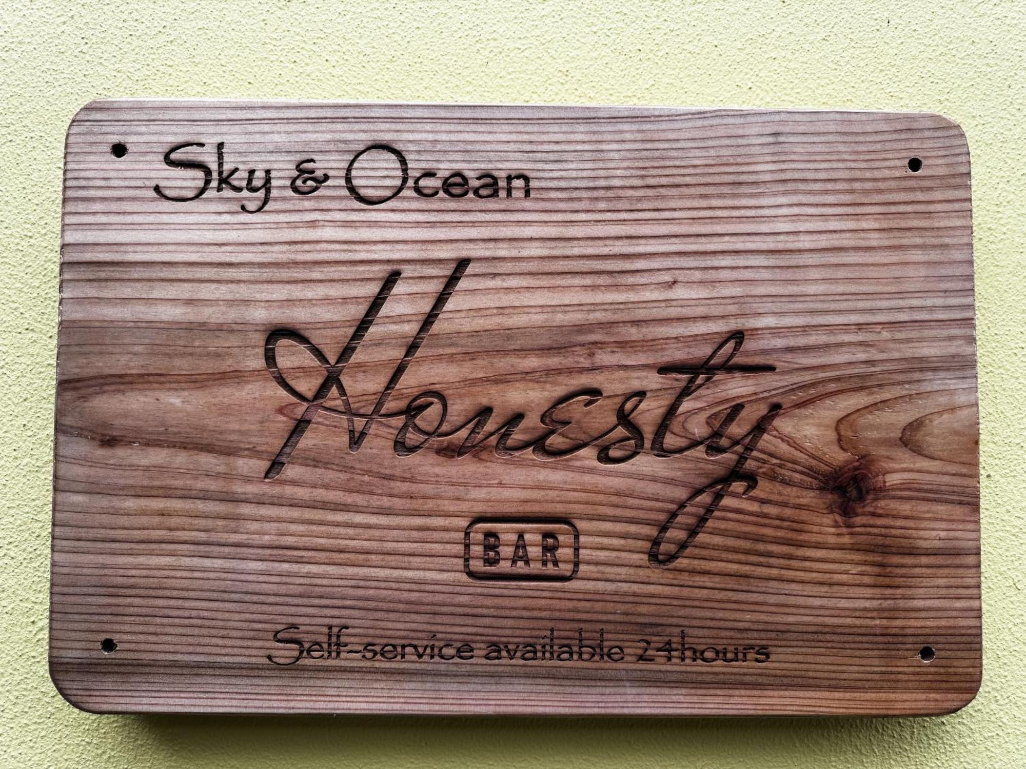 Sky & Ocean Villa Calheta  Ruang foto